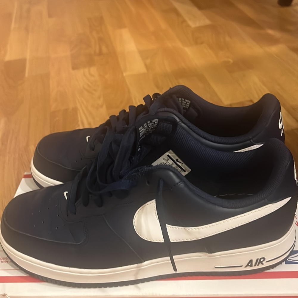Airforce 1 - Picture 3 of 6